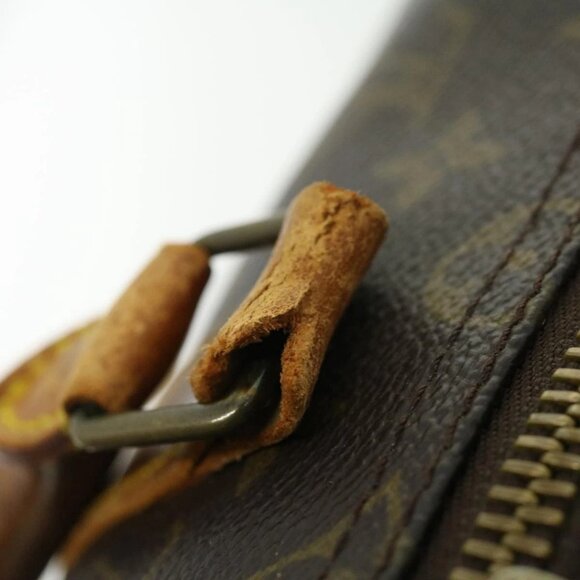 LOUIS VUITTON Monogram Keepall 50 Boston Bag - Picture 8 of 16
